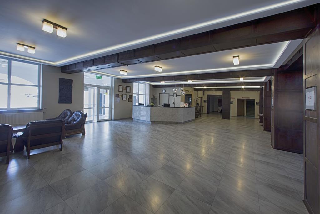 Hotel Kuznia Napoleonska Teresin ภายนอก รูปภาพ