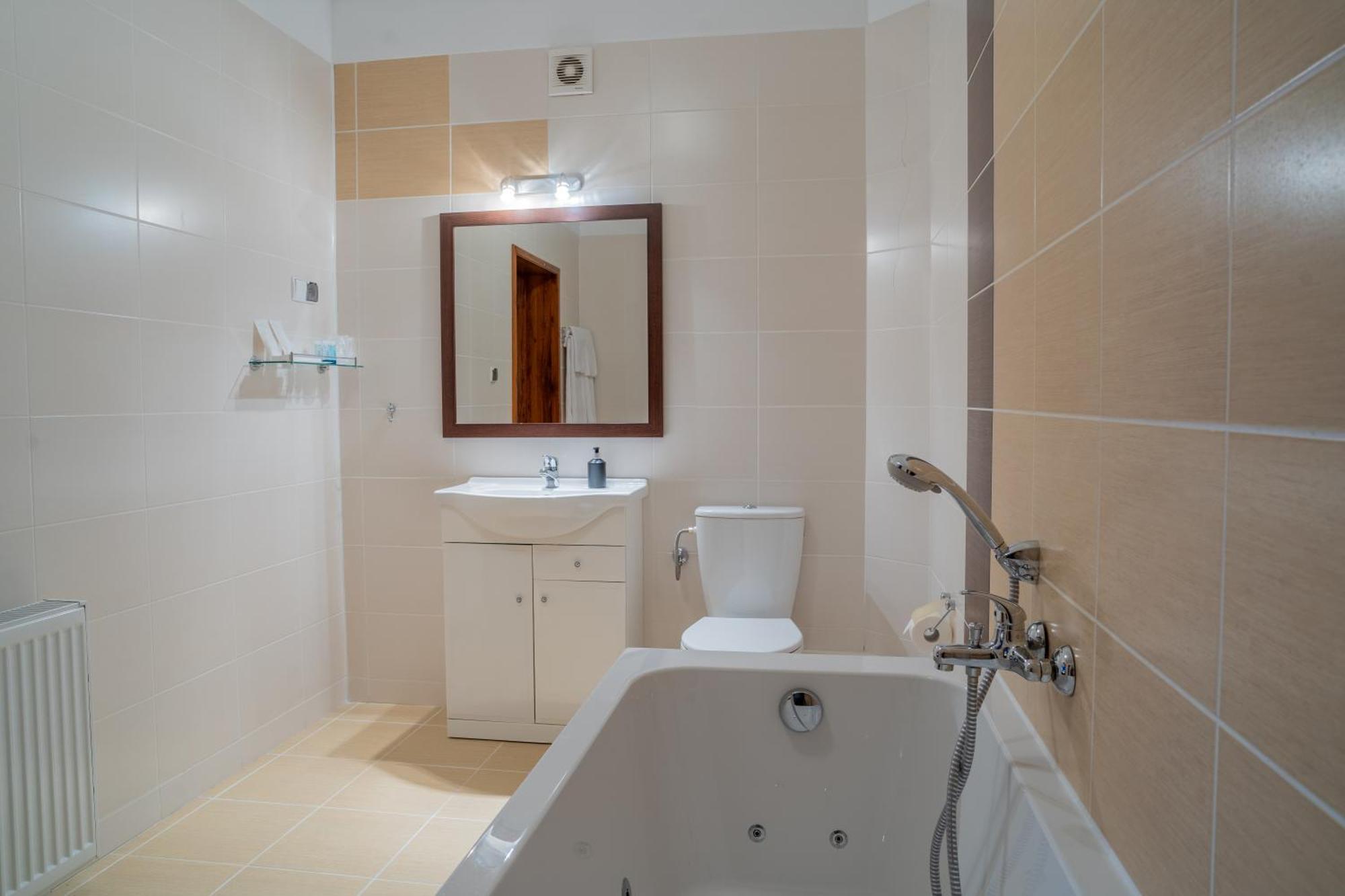 Hotel Kuznia Napoleonska Teresin ภายนอก รูปภาพ