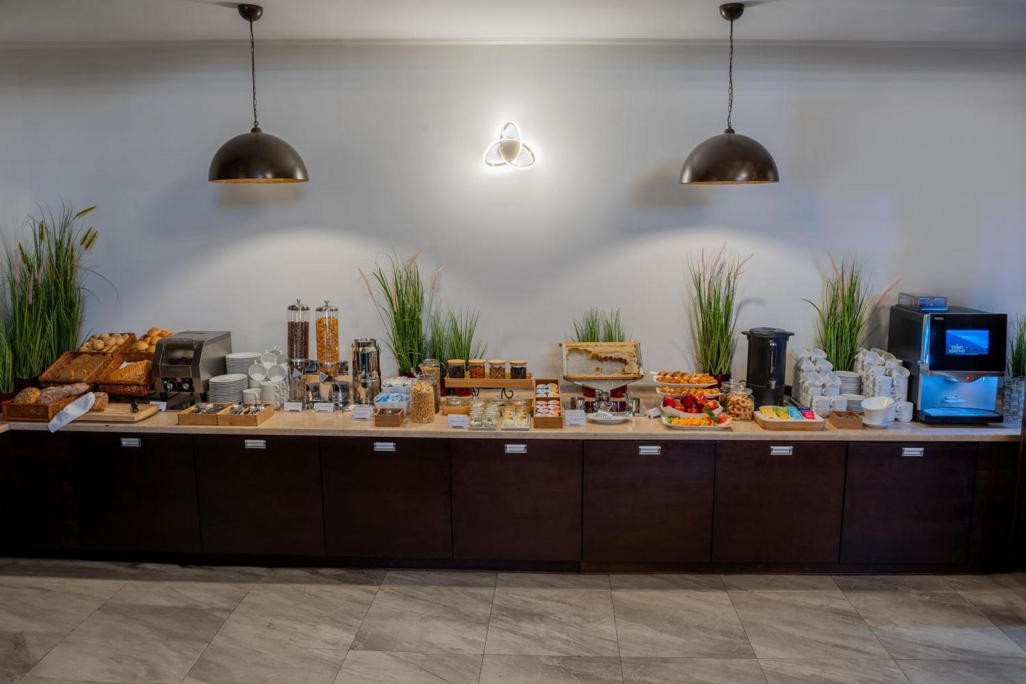 Hotel Kuznia Napoleonska Teresin ภายนอก รูปภาพ